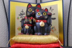 黒猫 招き猫