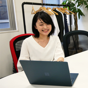 鈴木利奈
